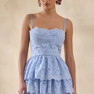Winona | Azul Celeste Encaje Escote Cuadrado Vestido Corto con Detalle de Volantes