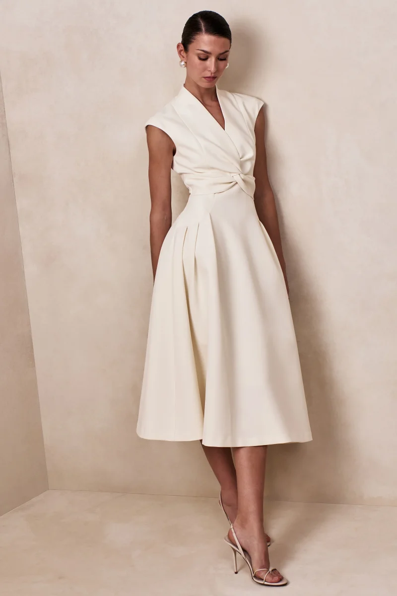 Kylen | Vestido Midi Blanco de Escote en V - Imagen 6