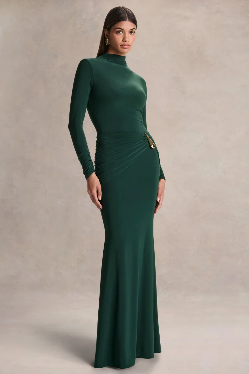 Solarium | Vestido Largo Verde de Manga Larga con Detalle Dorado - Imagen 5