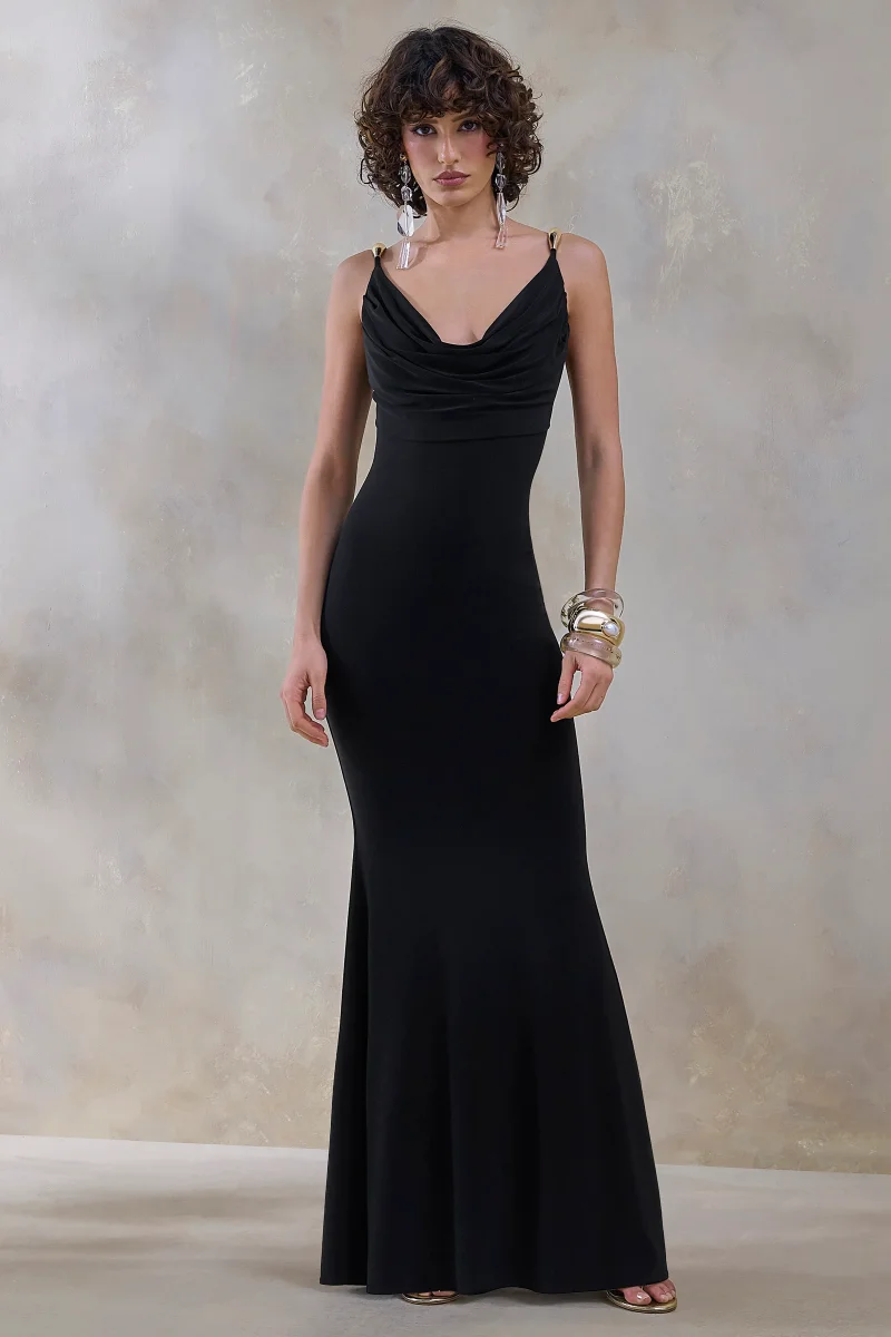 Iridessa | Vestido largo negro con escote pronunciado - Imagen 5