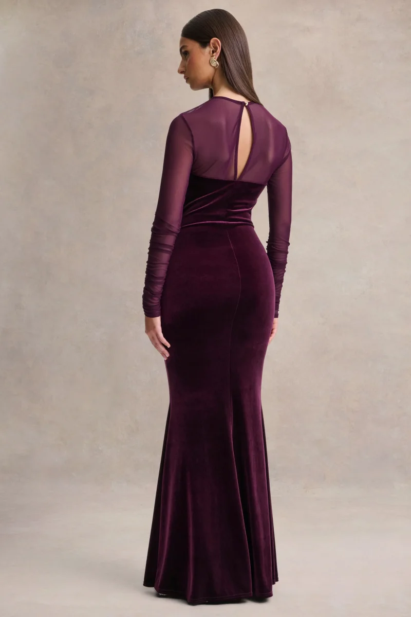 Cambria | Vestido largo de terciopelo ciruela con cuello alto y drapeado - Imagen 3