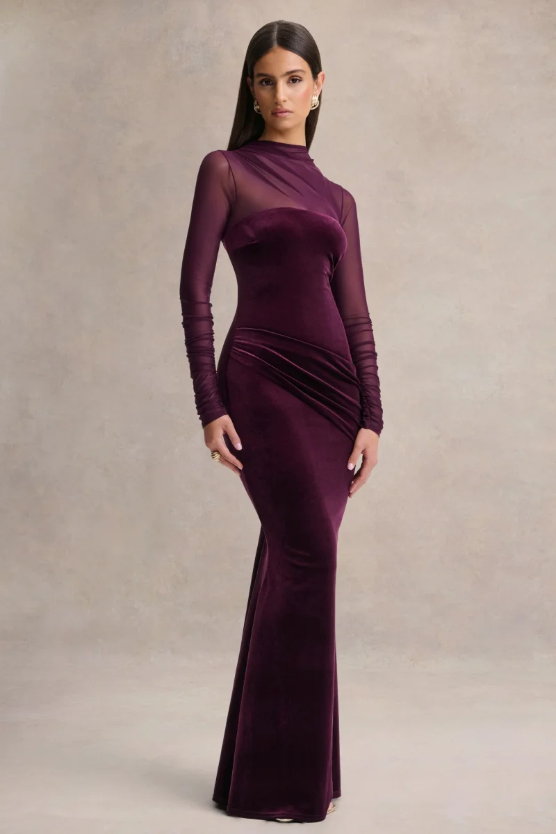 Cambria | Vestido largo de terciopelo ciruela con cuello alto y drapeado - Imagen 5