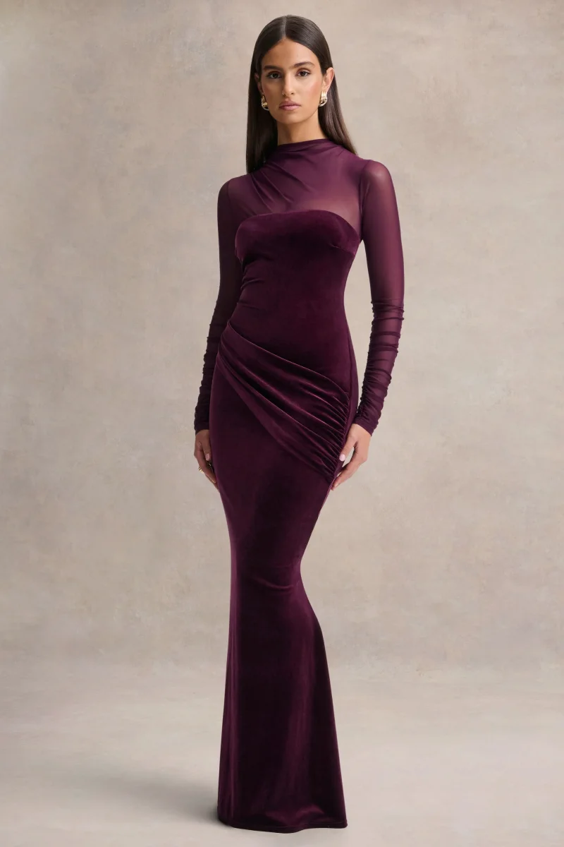 Cambria | Vestido largo de terciopelo ciruela con cuello alto y drapeado - Imagen 6