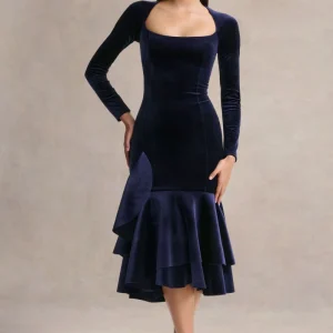 Emberlyn | Vestido midi de terciopelo azul marino con escote redondo y bajo cola de pez