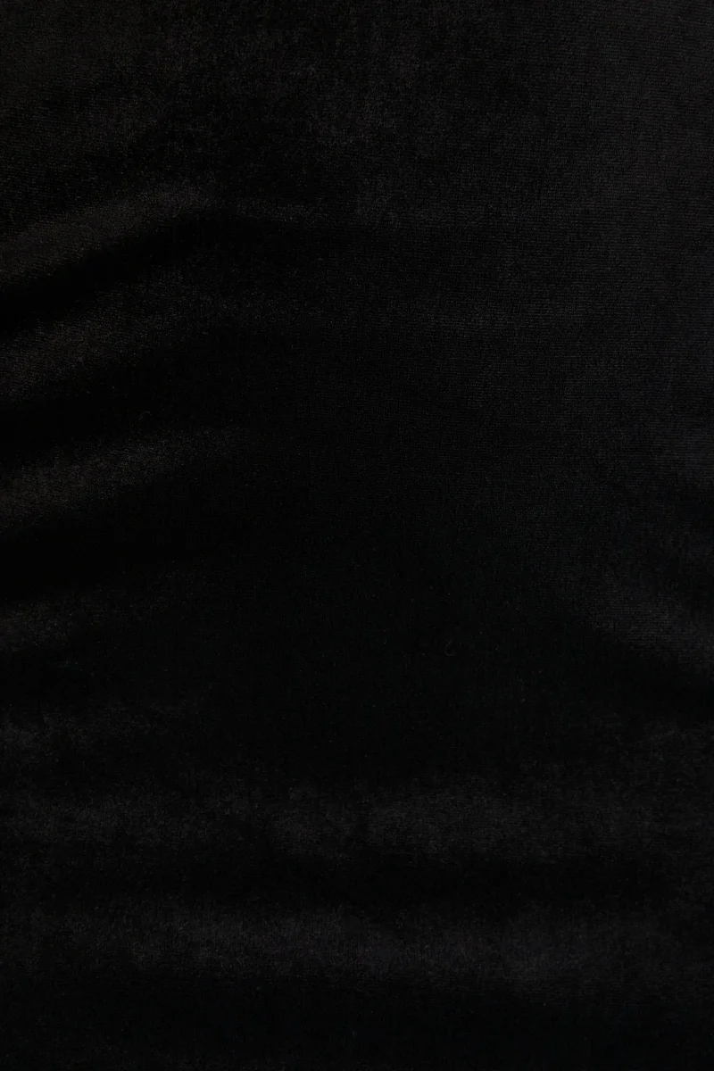 Farryn | Vestido Largo Negro con Escote Asimétrico y Detalle de Lazo - Imagen 7