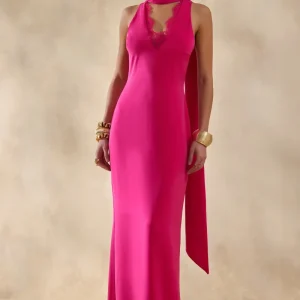 True Icon | Vestido Largo Lencero Fucsia De Satén Con Cuello Alto Y Banda