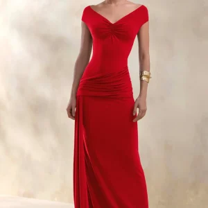 Petronia | Vestido Largo Rojo con Escote en V y Detalle Cruzado