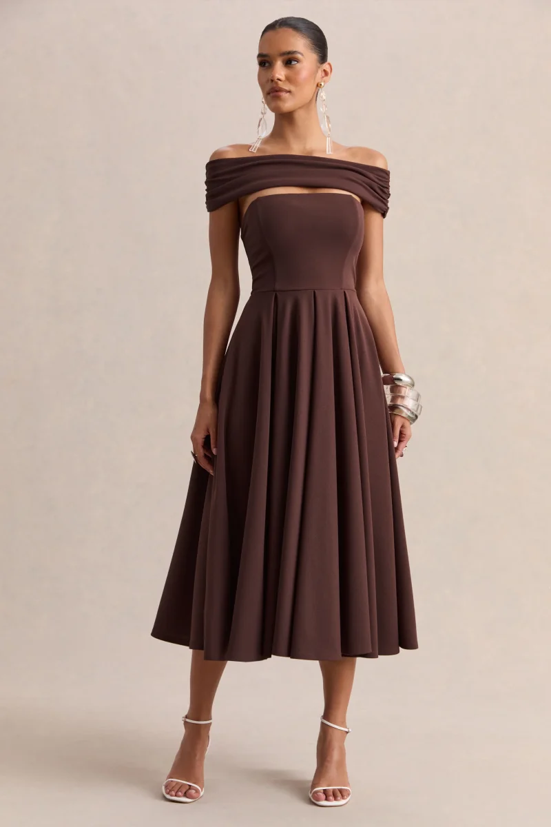 Mavina | Vestido midi marrón de cuello ancho - Imagen 2