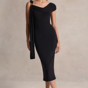 Mirelda | Vestido midi negro de cuello asimétrico con detalle dorado