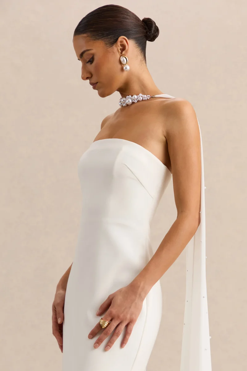 Alina | Vestido Largo Blanco Bandeau con Capa - Imagen 4