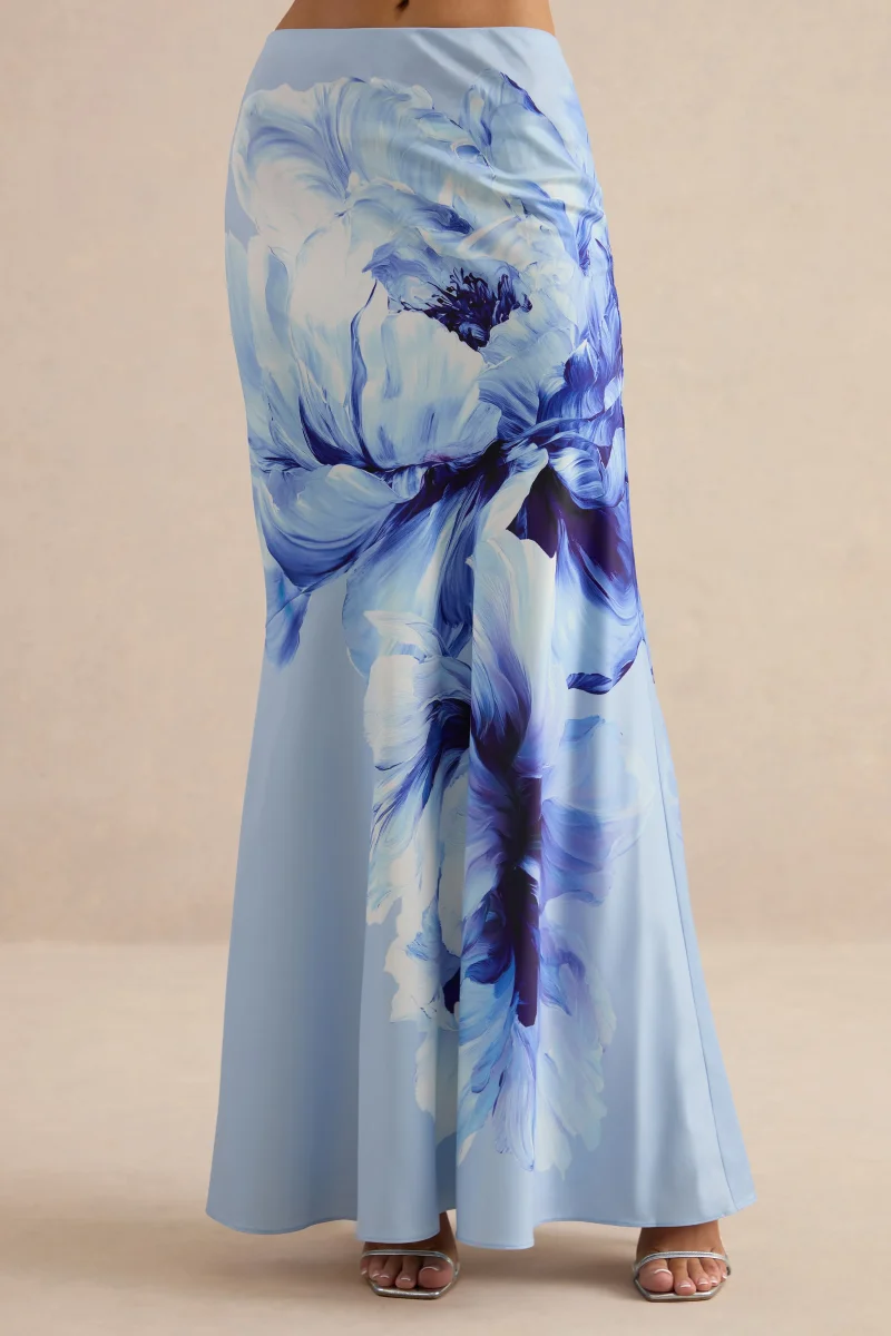 Vayla | Falda Larga Azul Con Estampado Floral, Satén Mate Asimétrica Con Talle Bajo - Imagen 2