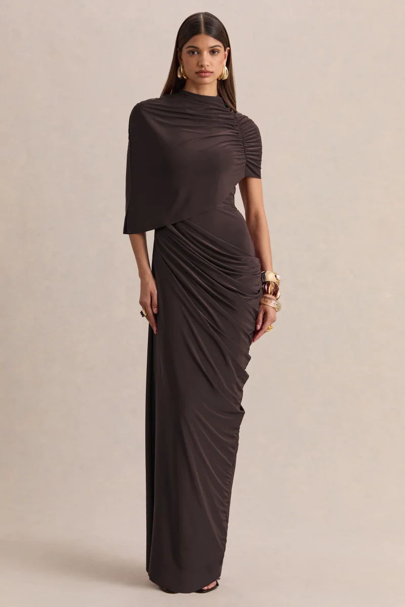 Lunaline | Vestido Largo marrón de cuello alto con capa asimétrica y detalle drapeado