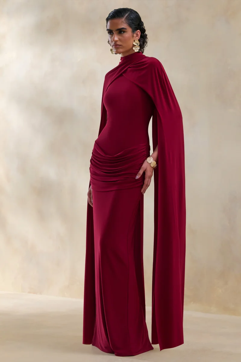 Dianelle | Berry Cuello Alto Vestido Largo con Mangas Capa