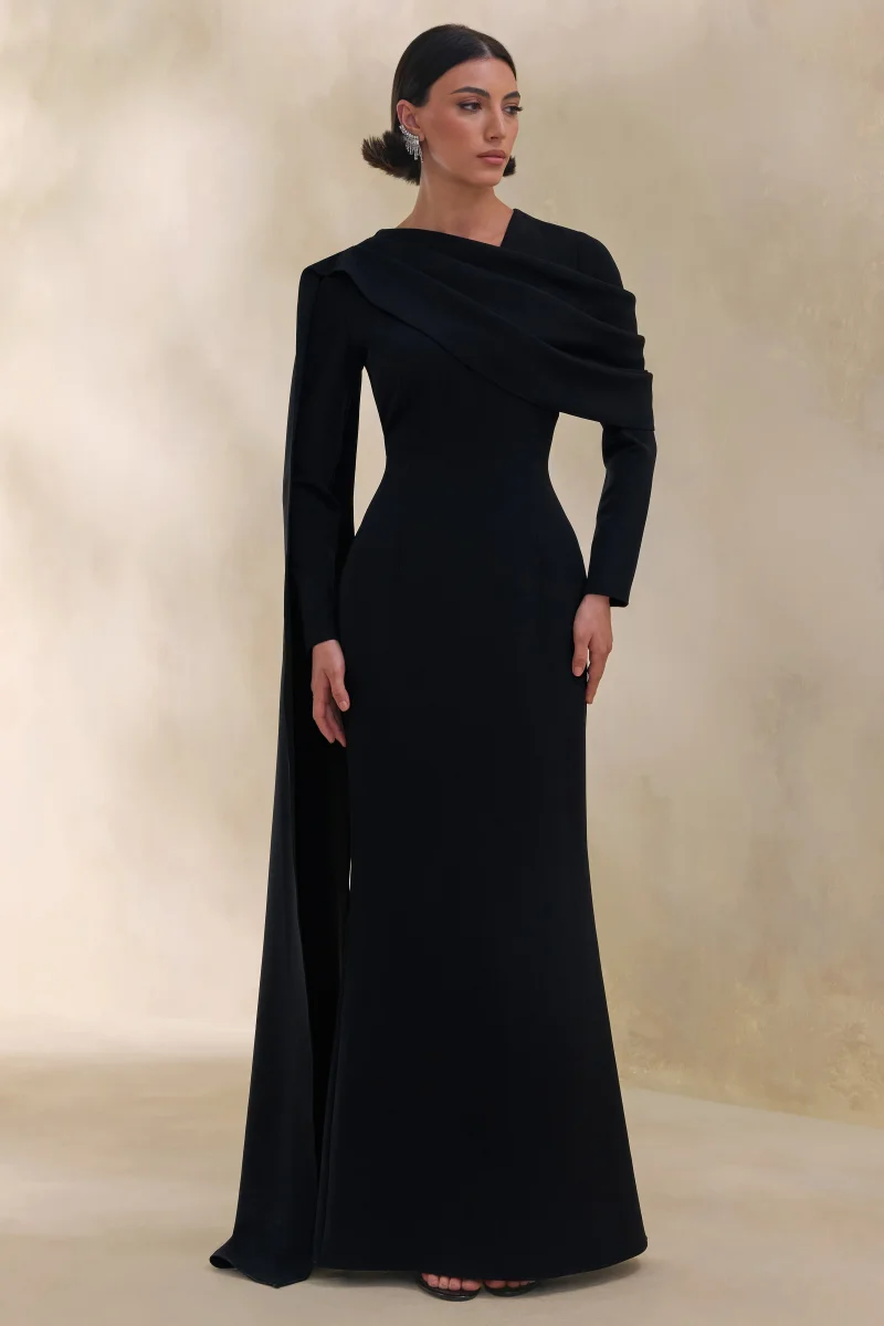 Heliora | Vestido Largo Negro Con Escote En V, Banda Y Detalles Drapeados - Imagen 5