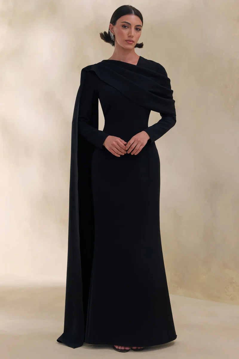Heliora | Vestido Largo Negro Con Escote En V, Banda Y Detalles Drapeados - Imagen 6