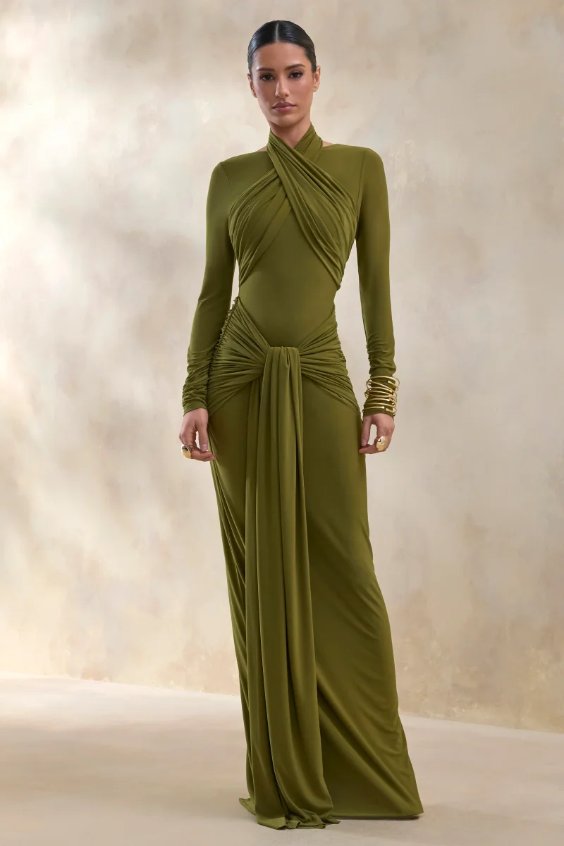 Linessa | Vestido Largo Verde Oliva de cuello alto con banda y detalles fruncidos