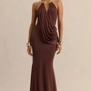 Chanterra | Vestido Largo Marrón de Escote Halter con Detalle Drapeadoing