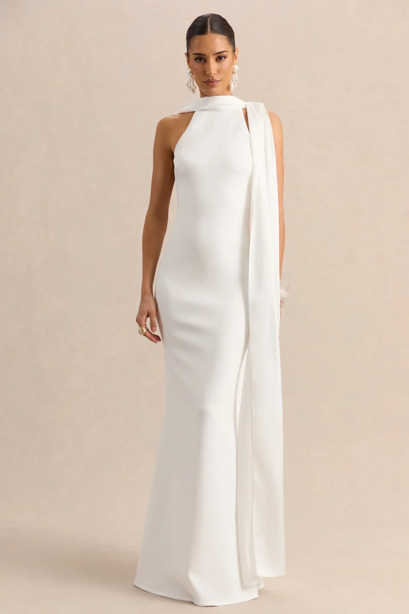 Vionette | Vestido Largo blanco de cuello alto con pañuelo