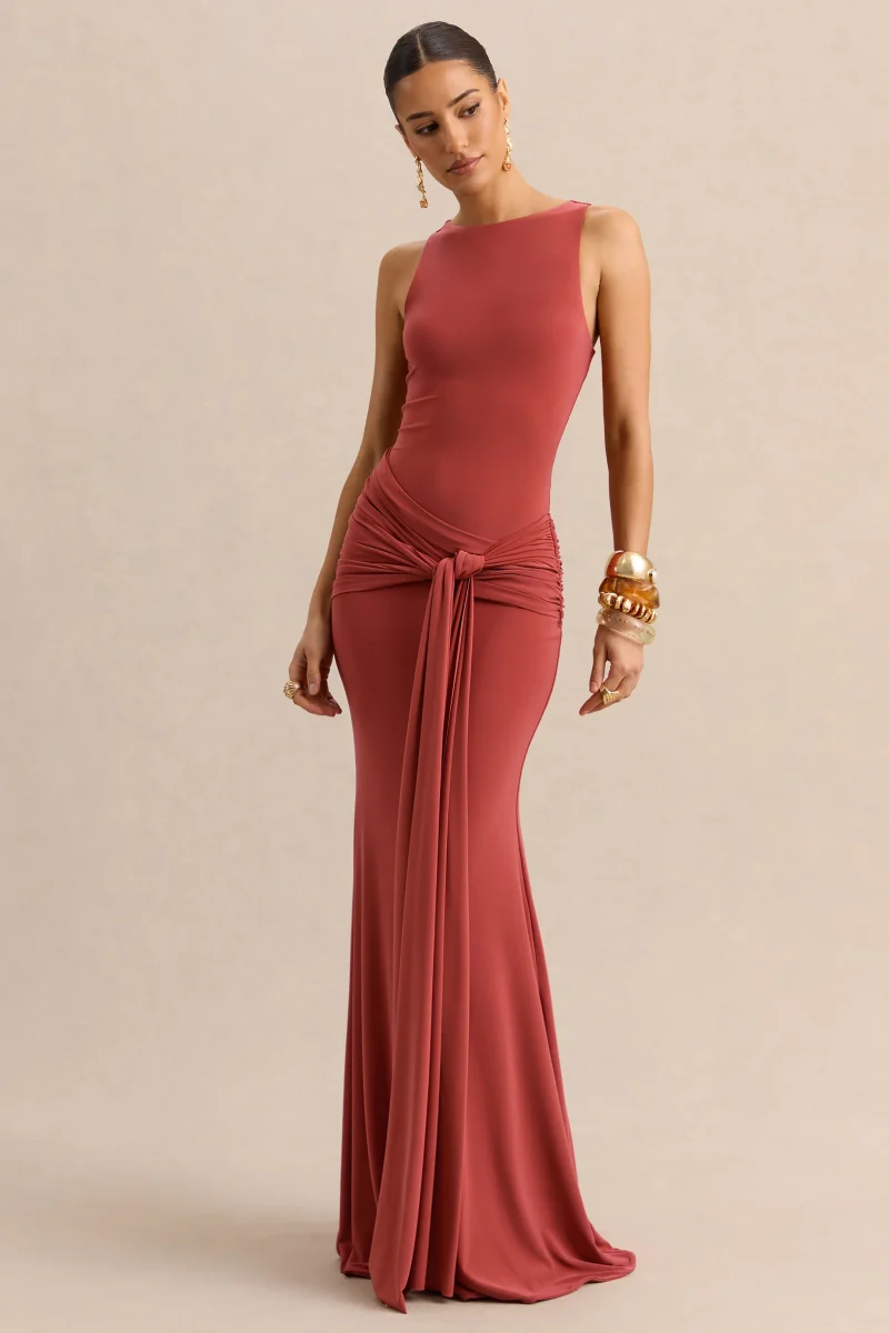 Cherine | Vestido Largo Teja de Cuello Redondo con Detalle Drapeado y Fajín