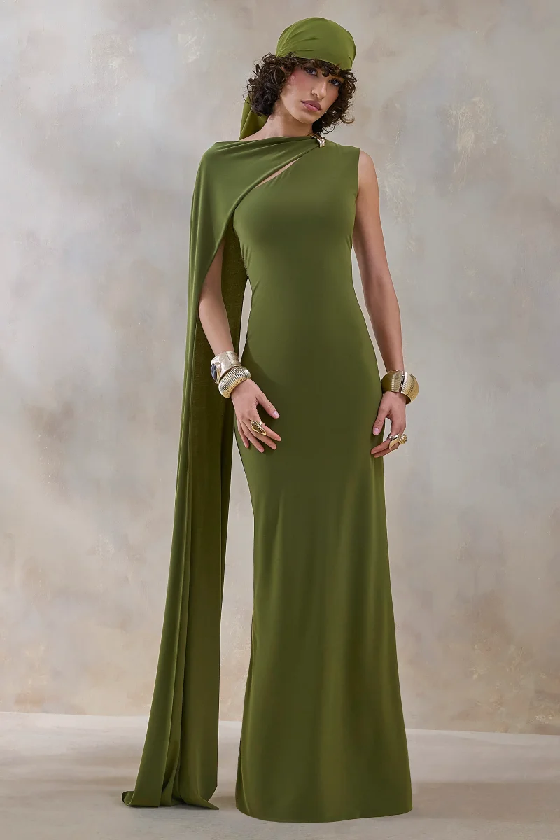 Isdelia | Vestido Largo Verde Con Escote Asimétrico Y Manga Capa - Imagen 6