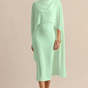 Luxalyn | Vestido Midi Verde de Cuello Redondo con Detalle de Capa