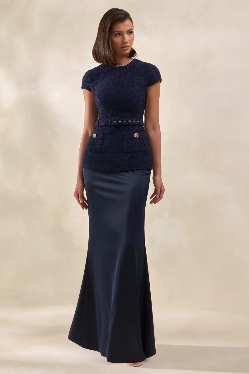 Whispera | Vestido Largo azul marino con cuello redondo, falda de satén y bolsillos - Imagen 8