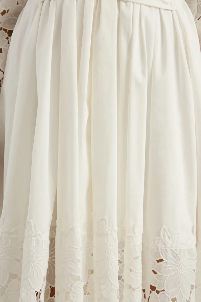 Zalynne | Vestido Midi Blanco Con Cuello Camisero - Imagen 7