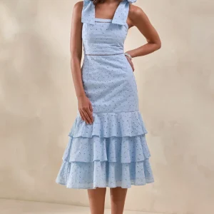 Velissia | Vestido Midi Azul De Broderie Con Escote Cuadrado, Mangas Con Lazos Y Bajo Con Volantes