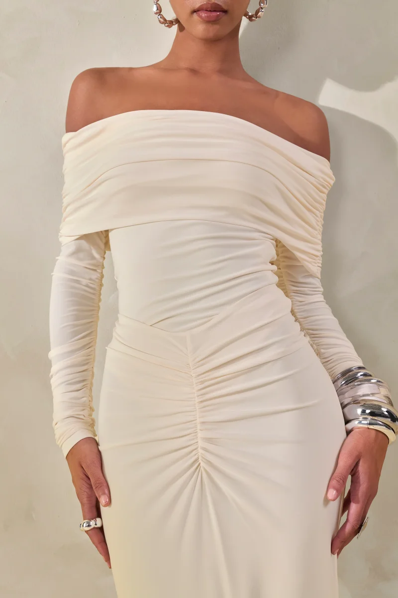 Drina | Crema Escote Bardot Body con Fruncida Mangas Largas