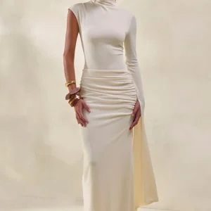 Adessa | Falda Larga Color Crema Con Cintura Asimétrica Y Fruncido