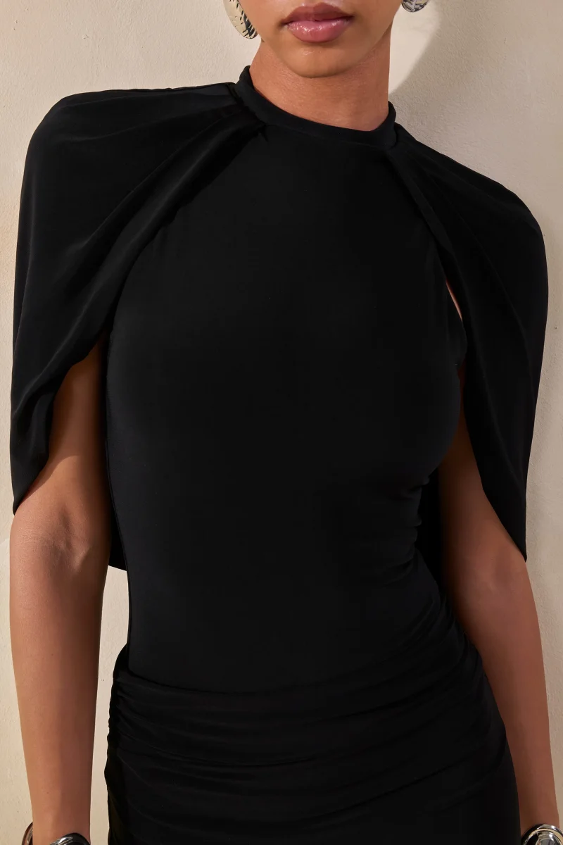 Evonne | Body Negro Con Cuello Redondo Y Mangas Capa - Imagen 5