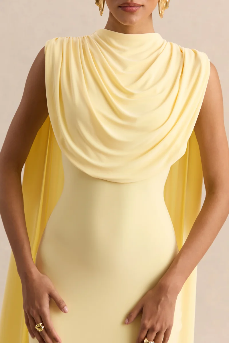 Patrina | Vestido Largo Limón De Jersey Elástico Premium Con Cuello Alto Y Detalle De Capa - Imagen 8