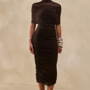 Astrae | Vestido Midi Marrón De Tul Con Cuello Alto Y Capa Corta