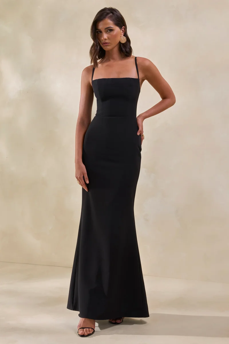 Zavira | Vestido Largo Negro de Escote Cuadrado - Imagen 6