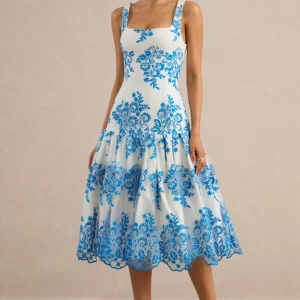 Mayra | Vestido Midi Azul De Encaje Con Escote Cuadrado Y Falda Voluminosa