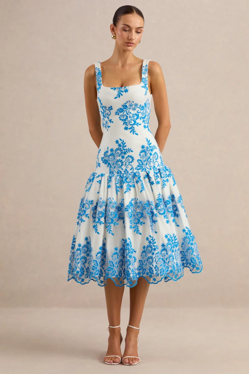 Mayra | Vestido Midi Azul De Encaje Con Escote Cuadrado Y Falda Voluminosa - Imagen 6