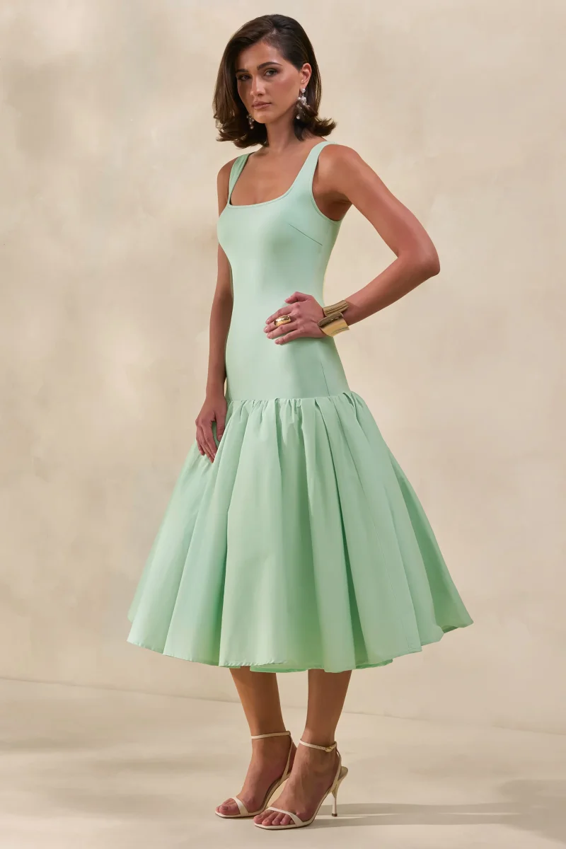Nanette | Vestido Midi Verde Menta Con Cuello Cuadrado Y Falda Voluminosa - Imagen 7