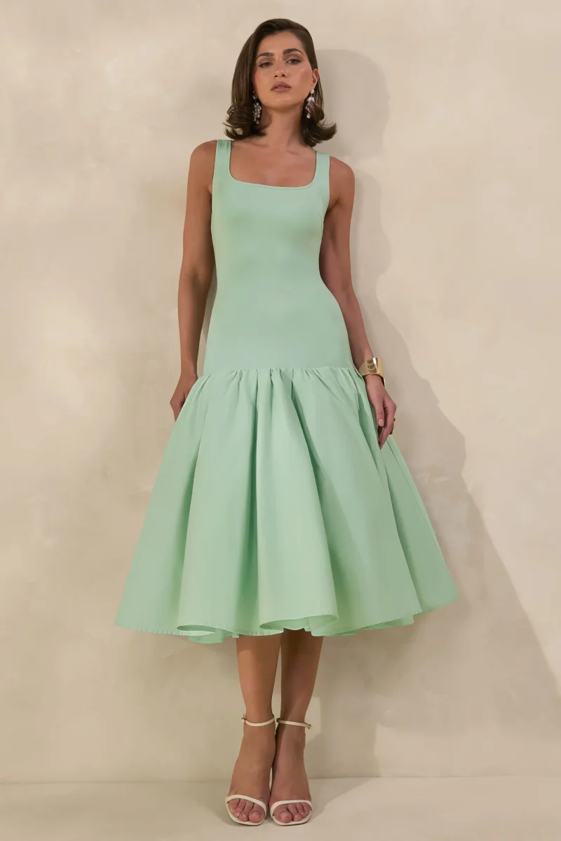 Nanette | Vestido Midi Verde Menta Con Cuello Cuadrado Y Falda Voluminosa - Imagen 9