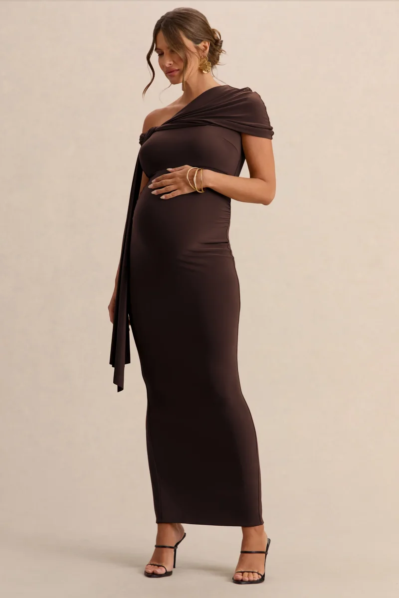 Isela | Vestido Largo Marrón oscuro Premamá de Escote Asimétrico con Detalle de Fajín - Imagen 5