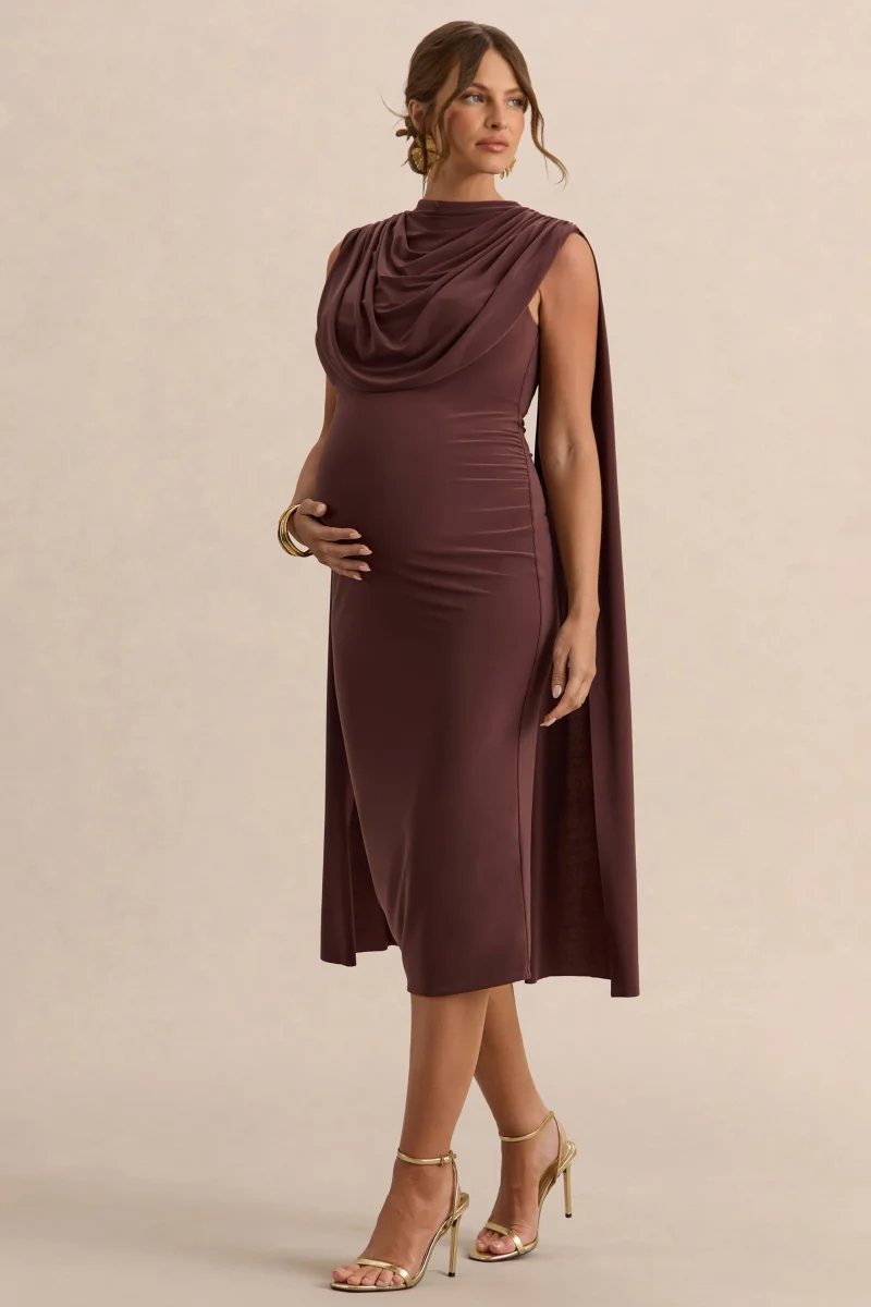 Milaine | Vestido Midi Premamá Marrón Oscuro De Jersey Elástico Premium Con Escote Redondo Y Mangas De Capa - Imagen 5