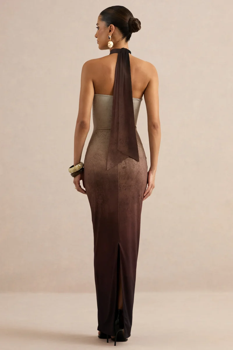 Thera | Vestido Largo Halter Ombre Marrón Con Detalle Dorado - Imagen 3
