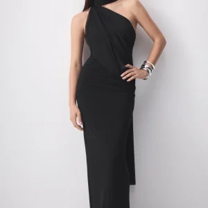 Gelsey | Vestido Largo Negro Con Cuello Asimétrico Y Pañuelo