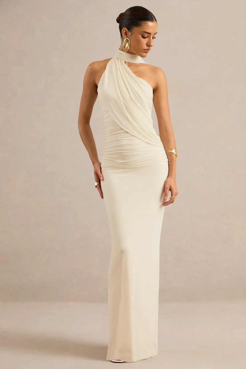 Gelsey | Vestido Largo Crudo De Cuello Asimétrico Con Pañuelo - Imagen 3