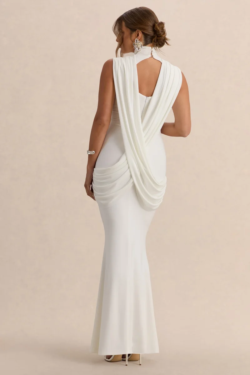 Saffira | Vestido Largo Blanco de Cuello Alto Premamá con Detalle Drapeado - Imagen 3