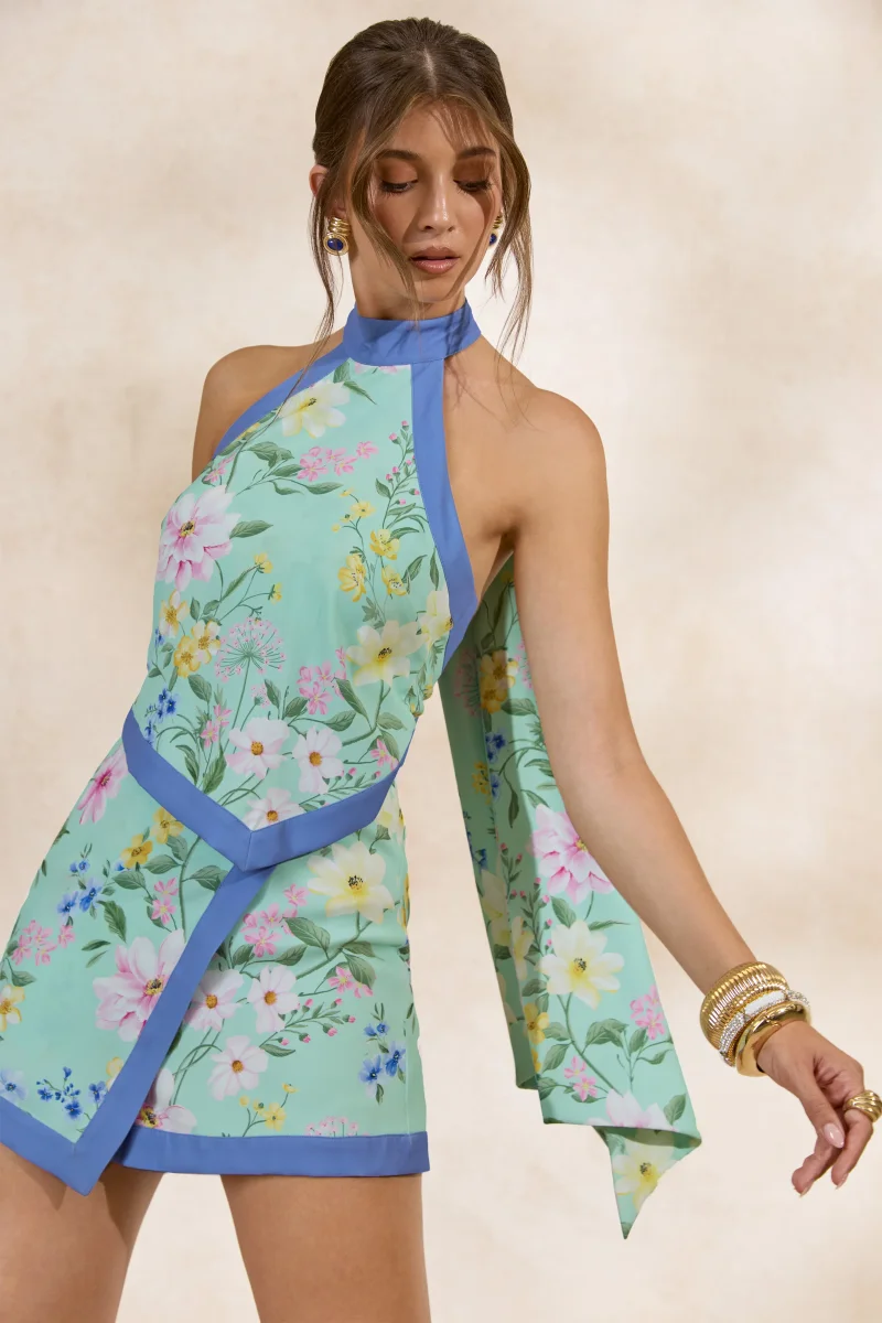 Maritza | Mono Menta Floral De Tejido Plano Con Cuello Halter Y Espalda Abierta - Imagen 4