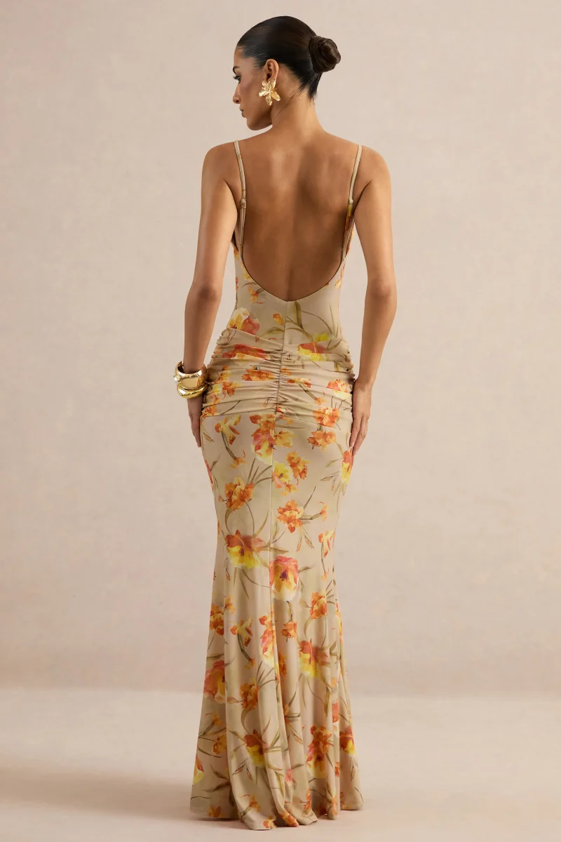 Amali | Vestido largo con estampado floral naranja, escote en V y detalles de volantes - Imagen 3