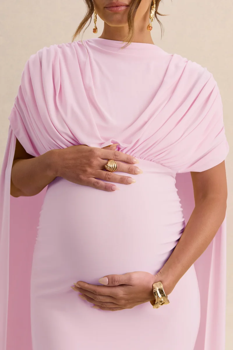 Araminta | Vestido Largo Premamá Rosa Claro Con Escote Bardot Y Mangas Capa - Imagen 8
