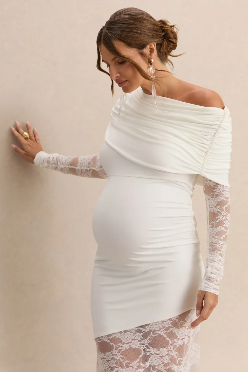Giuliana | Vestido Premamá Largo Blanco De Cuello Asimétrico Con Encaje - Imagen 4