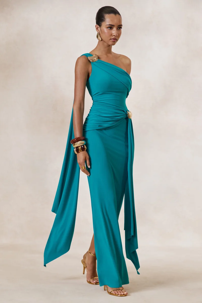 Sariah | Vestido Largo Verde Azulado Con Escote Asimétrico, Fruncido Y Detalles Dorados - Imagen 5