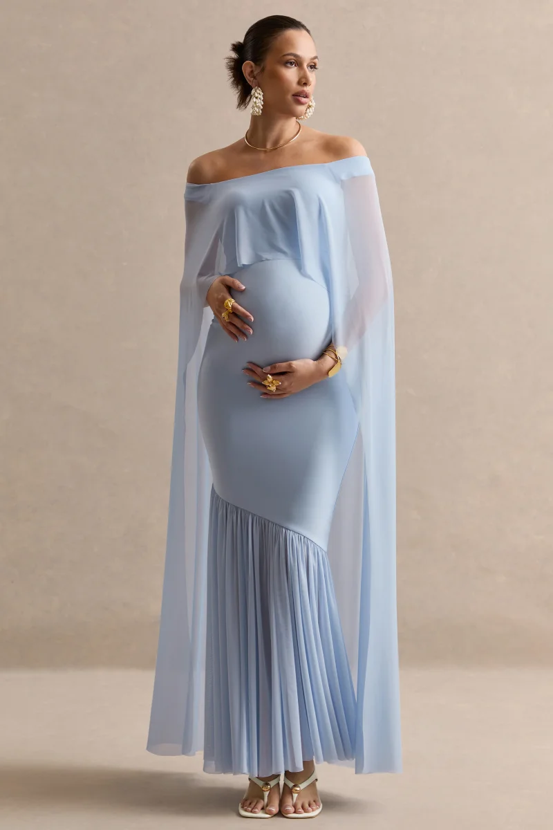 Bluma | Vestido Largo Premamá Azul Pastel Con Escote Bardot, Falda Semitransparente Y Detalle Capa